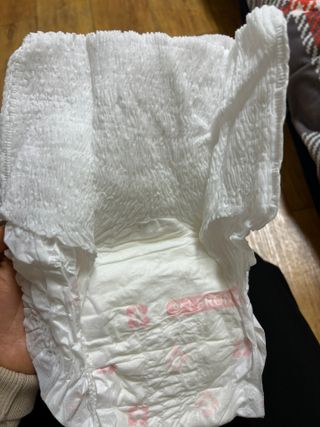 N[템포 ] 패드 내추럴 순면 입는 오버나이트 5P * 2개 — 5점을 준 리뷰어가 2024년 2월 올린 사용 사진
