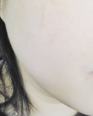 브에노 파리퀸 윌 페이스 오일 — 4점을 준 리뷰어가 2021년 6월 올린 사용 사진