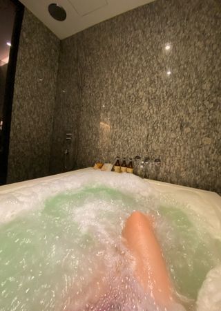 버블데이 배쓰밤 거품입욕제 버블바 6종 — 5점을 준 리뷰어가 2021년 8월 올린 사용 사진
