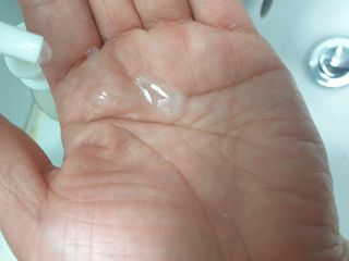 랑벨 내츄럴 딥 포어 클렌저 210ml (저자극 약산성 천연 클렌징 젤) — 4.5점을 준 리뷰어가 2022년 4월 올린 사용 사진