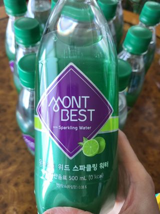 몽베스트 Montbest with Sparkling water Lime20병 — 5점을 준 리뷰어가 2023년 2월 올린 사용 사진