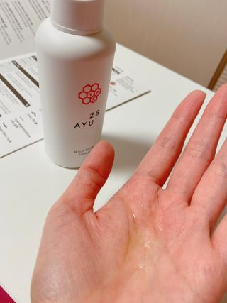 AYU25[아유트웬티파이브] 피부건강에 꼭 필요한 pH 약산성 와일드 로즈토너 — 5점을 준 리뷰어가 2021년 4월 올린 사용 사진