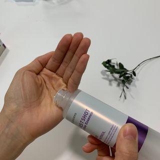 리더스코스메틱 리더스 퍼스트 샷 액티브 에센스 에이지 컨트롤 — 5점을 준 리뷰어가 2022년 2월 올린 사용 사진