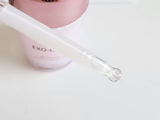 나우 [리브엠] 123억개 엑소좀으로 채운 눈부신 광채, 엑소코어 화이트닝 텐션 앰플 — 5점을 준 리뷰어가 2023년 10월 올린 사용 사진