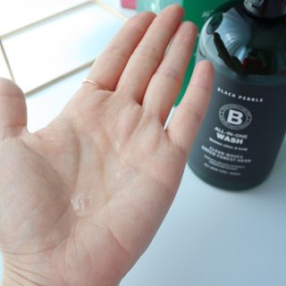 블랙페블 남성청결제 올인원 바디워시 클린 웨이브 — 5점을 준 리뷰어가 2021년 5월 올린 사용 사진