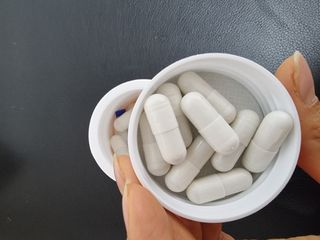 프리마인 성큼다가온 봄, 이너뷰티를 챙겨야 피부도 화사하게, 컨디션도 활기차게. 흡수율을 높인 고효율 비타민. — 5점을 준 리뷰어가 2022년 3월 올린 사용 사진