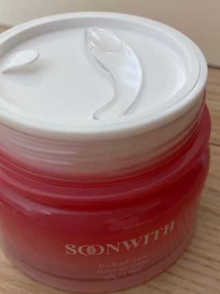 SOONWITH 바이오 수퍼 아쿠아 하이드로 젤 크림 — 4점을 준 리뷰어가 2021년 3월 올린 사용 사진