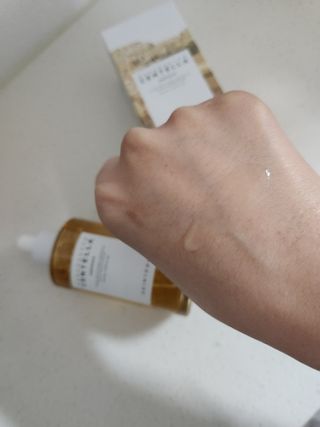 [스킨1004] 마다가스카르 센텔라 앰플 100ml — 5점을 준 리뷰어가 2024년 5월 올린 사용 사진