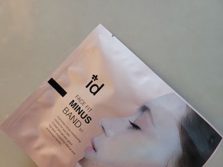 아이디플라코스메틱 아이디 페이스핏 마이너스 밴드 v2 — 4점을 준 리뷰어가 2021년 10월 올린 사용 사진
