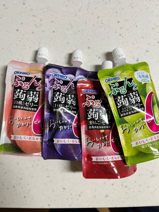 ORIHIRO 오리히로 곤약젤리 제로칼로리 130g 4종 4팩(맛별로 1팩씩) — 5점을 준 리뷰어가 2023년 3월 올린 사용 사진