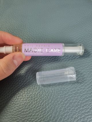 뷰젤 매직케어 네일솔루션 손발톱 보습 영양제 펜슬타입 5ml — 5점을 준 리뷰어가 2022년 3월 올린 사용 사진