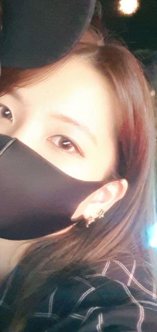 렌시스 LENSSIS [ 렌시스 ] 꾸안꾸템 , 낀 듯 안 낀 듯 자연스러운 ＃블리스시리즈 1개월용 ｜ 2컬러 중 택1 ｜ — 5점을 준 리뷰어가 2021년 4월 올린 사용 사진