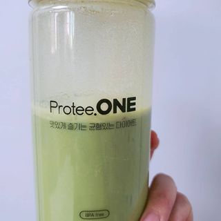 프로티원 단백질쉐이크 녹차맛 2주분 1통+보틀 — 5점을 준 리뷰어가 2021년 3월 올린 사용 사진