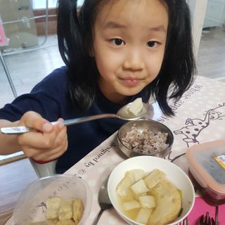 오마뎅 모듬어묵탕 — 5점을 준 리뷰어가 2021년 6월 올린 사용 사진