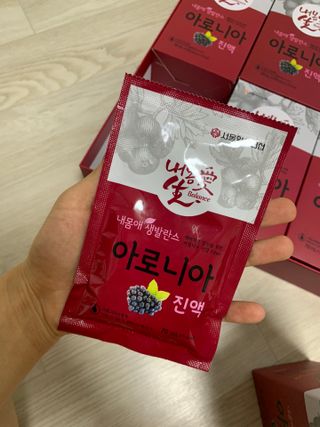 서울약사신협_내몸애생발란스아로니아_70ml x 30포 — 5점을 준 리뷰어가 2021년 6월 올린 사용 사진
