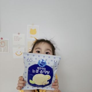 딜라이트 프로젝트  달콤한 눈꽃 간식세트( 눈꽃 솜사탕 / 레몬라임 솜사탕 / 달고나 총 7EA+스마트톡 증정) — 5점을 준 리뷰어가 2022년 4월 올린 사용 사진