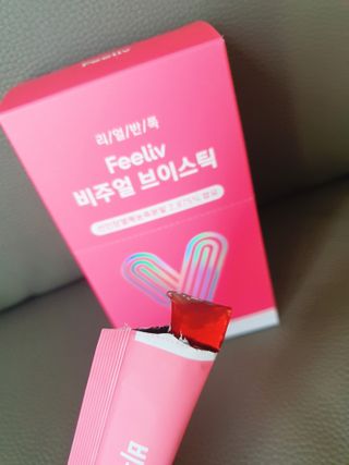 필리브 비주얼 브이스틱 — 3점을 준 리뷰어가 2021년 6월 올린 사용 사진