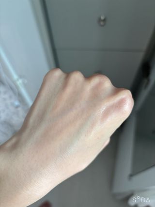 나우 [리브엠] 화해 1등 수분앰플 , 엑소코어 워터풀 텐션 앰플 — 5점을 준 리뷰어가 2025년 3월 올린 사용 사진