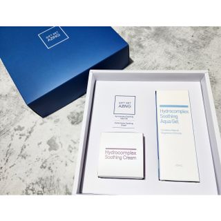 주식회사 에이징 하이드로컴플렉스 수딩세트 — 3.5점을 준 리뷰어가 2022년 12월 올린 사용 사진