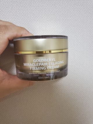 피부미 골드베릴 미라클페어 세레이징 퍼밍 크림 50ml — 5점을 준 리뷰어가 2021년 11월 올린 사용 사진