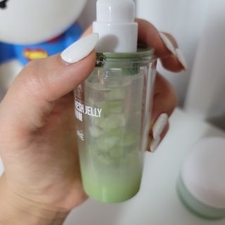 김정문알로에 큐어 큐어 알로에 리프레쉬 젤리 세럼, 큐어 알로에 하이드로 젤리 크림 — 5점을 준 리뷰어가 2021년 4월 올린 사용 사진