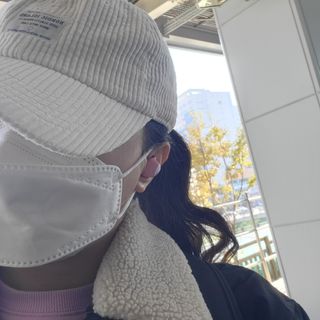 노르딕아일랜드 DW CORDUROY 볼캡 — 5점을 준 리뷰어가 2021년 11월 올린 사용 사진