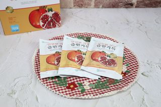 즙한가득 신선한 석류즙 70ml x 30포, 선물박스 — 5점을 준 리뷰어가 2021년 12월 올린 사용 사진
