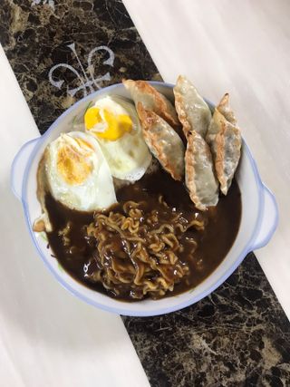 불타 지옥불카레 불지옥맛 180g x 3봉 — 5점을 준 리뷰어가 2021년 6월 올린 사용 사진