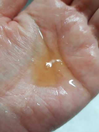 세렌닥터 스칼프 루트 케어 샴푸 — 5점을 준 리뷰어가 2022년 10월 올린 사용 사진