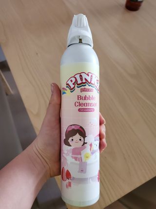 주식회사 권브라더스 [권브라더스] 목욕놀이 필수템, 핑키공주 유아버블클렌저 300ml 대용량 몽글몽글 구름 속 딸기향 — 5점을 준 리뷰어가 2022년 1월 올린 사용 사진