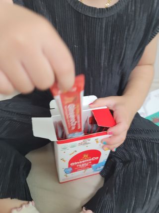 (주)닥터오레고닌 진세노카 키즈 홍삼젤리스틱 — 4점을 준 리뷰어가 2023년 8월 올린 사용 사진