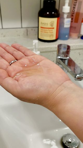 랑벨 내츄럴 딥 클렌징 오일 200ml (저자극 약산성 천연 클렌징) — 5점을 준 리뷰어가 2022년 5월 올린 사용 사진