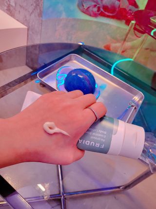 [후르디아] 올리브영 저자극 비건바디로션 — 5점을 준 리뷰어가 2023년 3월 올린 사용 사진