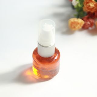 유니베르소 로즈힙 오일 15ml — 5점을 준 리뷰어가 2021년 4월 올린 사용 사진