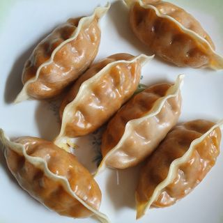 삼양냉동 [삼양] 얇은피불닭왕교자+얇은피까르보불닭왕교자 총4팩 — 5점을 준 리뷰어가 2021년 2월 올린 사용 사진