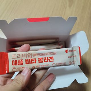 소담스퀘어 상암 [애플트리] 프리미엄 애플 비타 콜라겐 — 5점을 준 리뷰어가 2022년 12월 올린 사용 사진