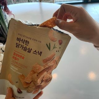모던하우스 오픈에 구워 바삭한 국내산 닭가슴살 스낵 — 5점을 준 리뷰어가 2022년 10월 올린 사용 사진