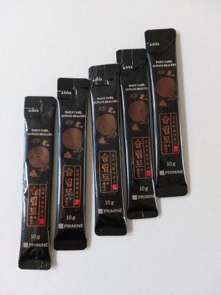 프리마인 자체 기업부설 연구소에서 찾아낸 건강한 수면의 비밀.  슬립토 플러스 30포 — 5점을 준 리뷰어가 2021년 10월 올린 사용 사진