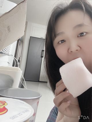 젤리벨리 솜사탕 2종-딸기치즈케이크, 바닐라 — 4점을 준 리뷰어가 2022년 2월 올린 사용 사진