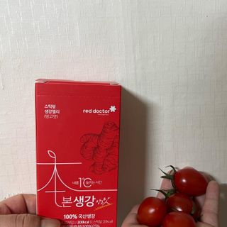 레드닥터 대추방울토마토 + 본생강 망고맛 스틱형 젤리 — 5점을 준 리뷰어가 2022년 12월 올린 사용 사진