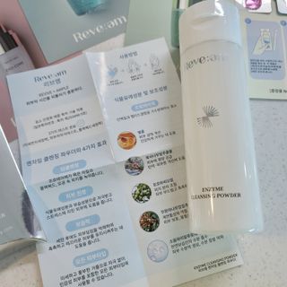 나우 [리브엠] 화해 1등 클렌징 파우더! 모공&피지 말끔순삭 — 5점을 준 리뷰어가 2023년 6월 올린 사용 사진