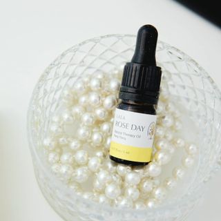 라라로즈데이 시즌2 천연 아로마오일 Y존 케어 속옷향수 이너퍼퓸 5ml  여성의 자존감을 UP시키자 — 5점을 준 리뷰어가 2021년 8월 올린 사용 사진