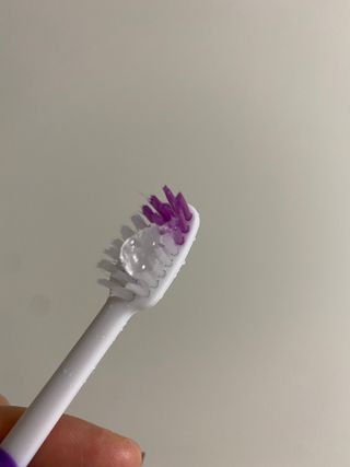 치과에서 쓰는 치약 _ 라벨제로 저불소 꼬마, 키즈, 유아, 베이비, 주니어 안전한 어린이치약 — 5점을 준 리뷰어가 2022년 12월 올린 사용 사진