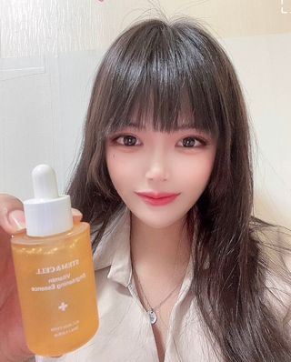 체르엠 스템앤셀 비타민 브라이트닝 에센스 30ml 1개 — 4.5점을 준 리뷰어가 2021년 9월 올린 사용 사진