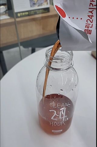 클린24시간 1BOX(5포) + 전용보틀(500ml) — 4점을 준 리뷰어가 2023년 6월 올린 사용 사진