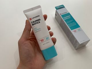 리더스코스메틱 리더스 카밍 바이오틱스 선 에센스 SPF 50+ PA++++ — 5점을 준 리뷰어가 2022년 5월 올린 사용 사진