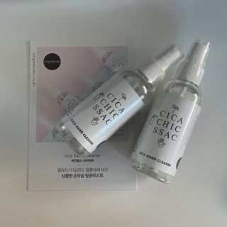 [버진팜스]알콜냄새NO, 세정제 최초 병풀담은 손항균미스트 2개 — 5점을 준 리뷰어가 2021년 1월 올린 사용 사진