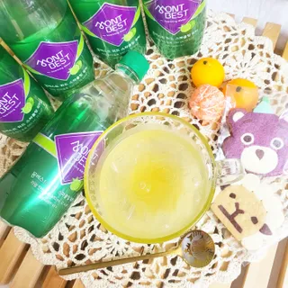 몽베스트 Montbest with Sparkling water Lime20병 — 5점을 준 리뷰어가 2022년 10월 올린 사용 사진