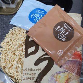 [풀무원] 자연은맛있다 정면, 백면, 홍면  세트 — 5점을 준 리뷰어가 2021년 4월 올린 사용 사진