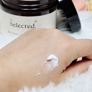 소담스퀘어 상암 가람오브네이쳐 리커버링 올마이티 크림 — 5점을 준 리뷰어가 2022년 12월 올린 사용 사진